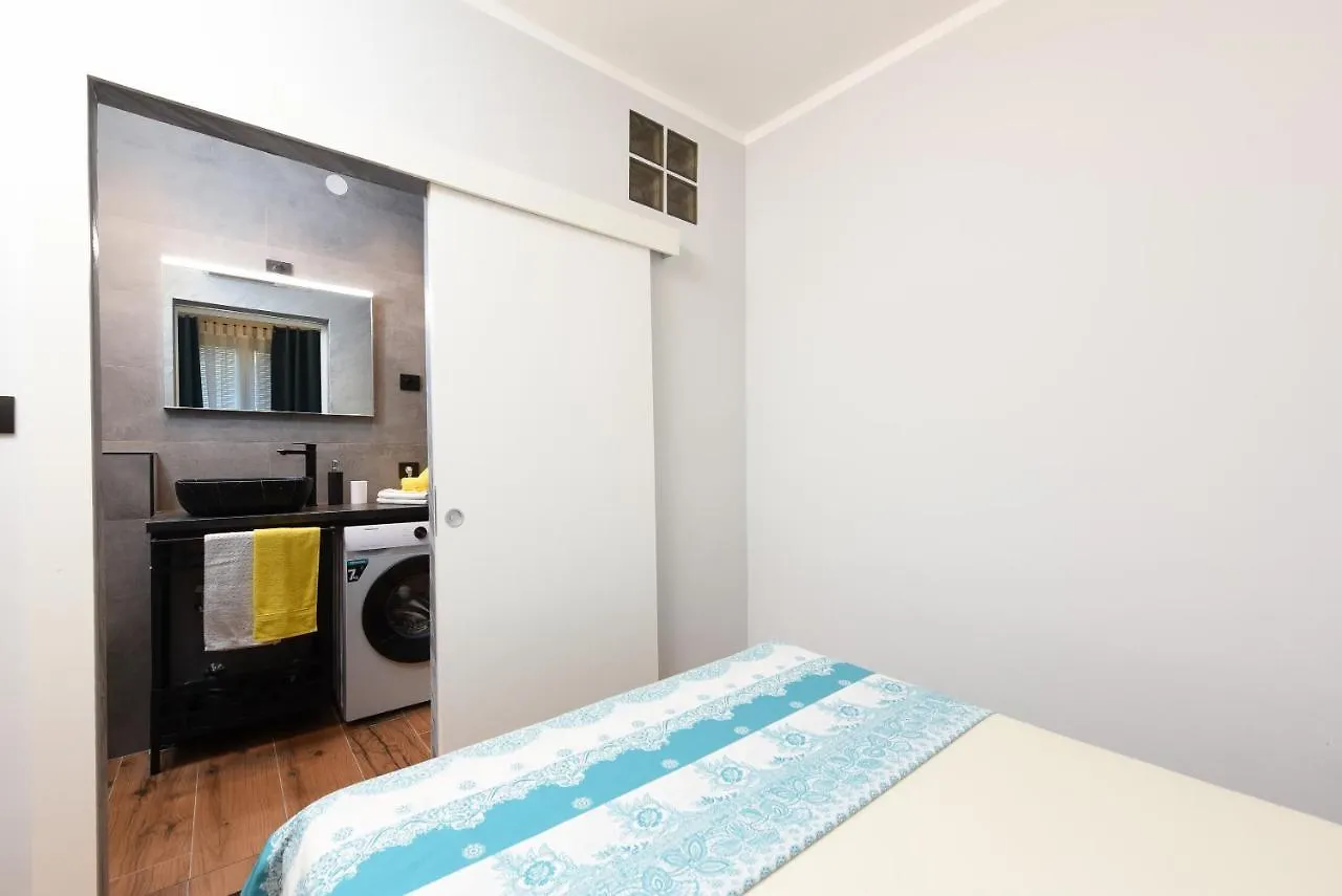 Apartment Ascend Zadar 0*,  Croatia